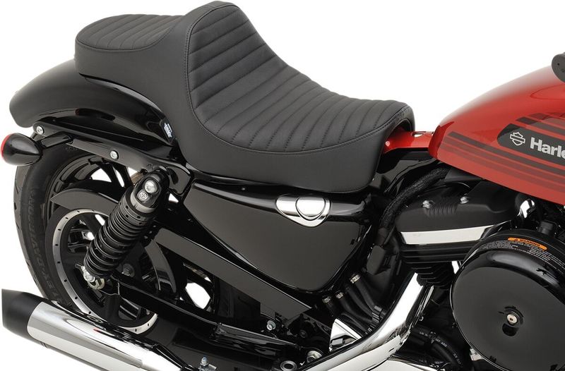 Sadel Drag Specialties Predator III Clasc Sportster 04-22
