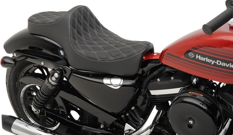 Sadel Drag Specialties Predator III dubbel Sportster 04-22 0804-0735