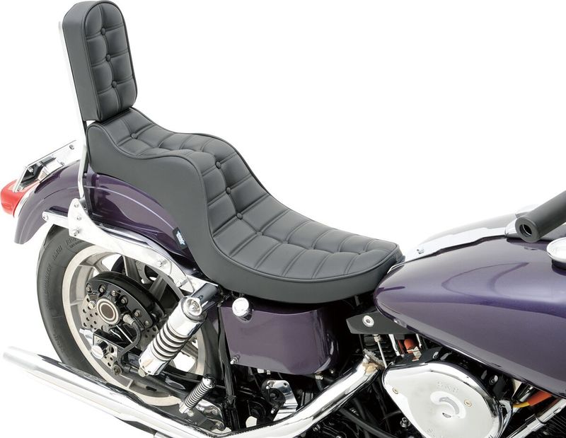 Sadel Drag Specialties King Queen vinyl svart H-D 58-84