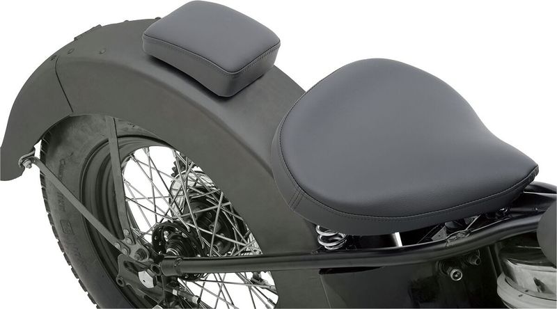Passagerardyna Drag Specialties fjädrad solo liten slät läder svart