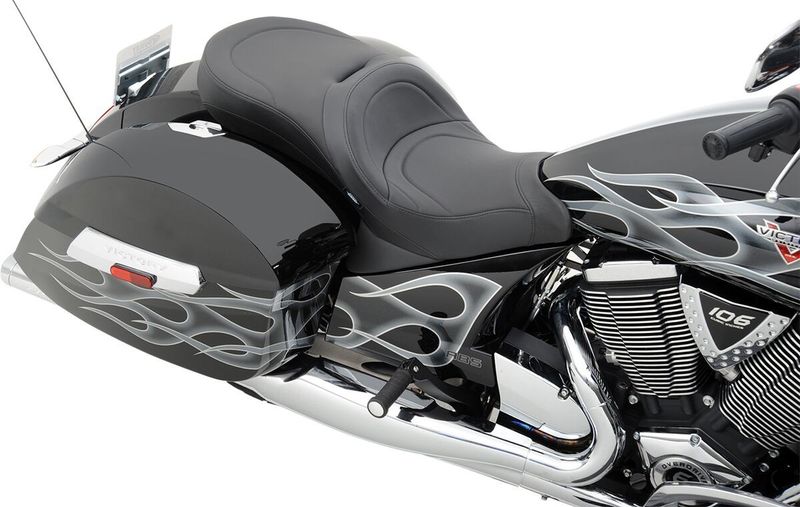 Touringsadel Drag Specialties Low-Profile läder svart Victory 10-15
