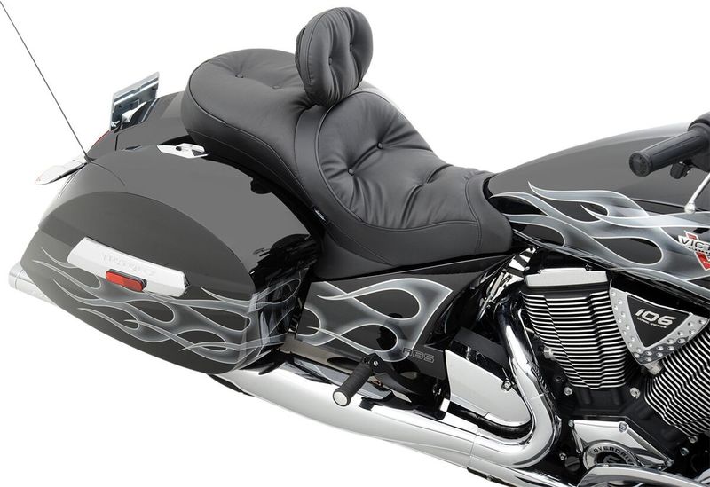 Touringsadel Drag Specialties Low-Profile vinyl svart Victory 10-15
