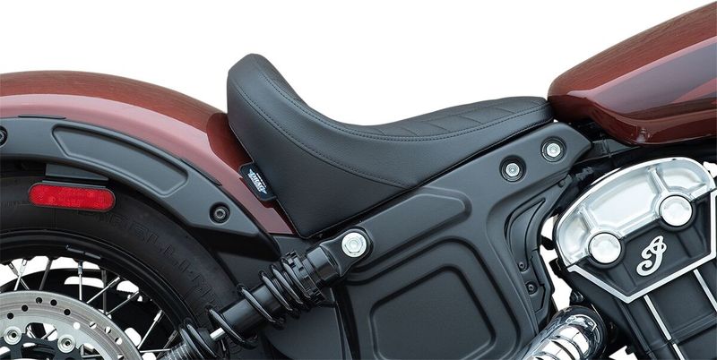Sadel Drag Specialties solo Solar diamantsöm vinyl svart Indian Scout