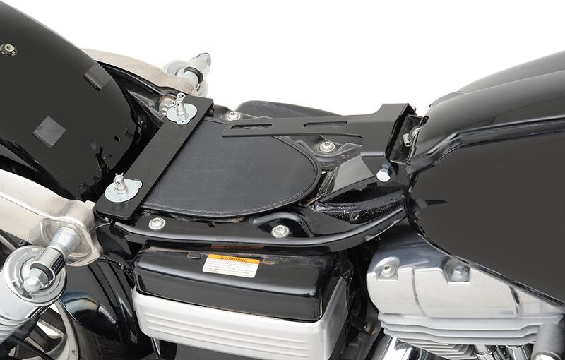 Monteringssats fjädersolosadel Drag Specialties stål svart Dyna 96-17
