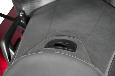 Plugg sadel Show Chrome spårad Honda 18-23
