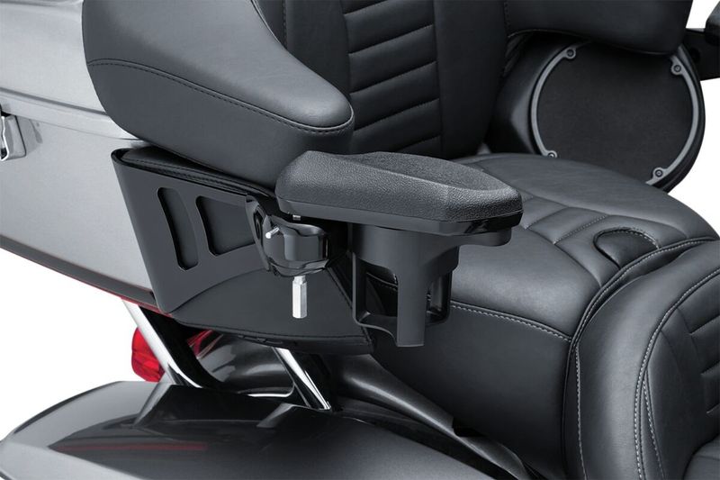 Sadel Kuryakyn Armrests passagerare svart Touring 14-24, Trike 14-21