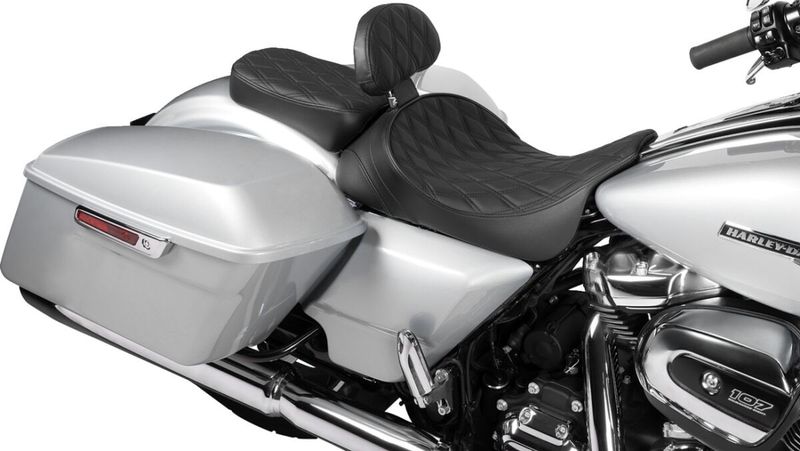 Ryggstöd Drag Specialties EZ Glide II vinyl dubbel diamond svart