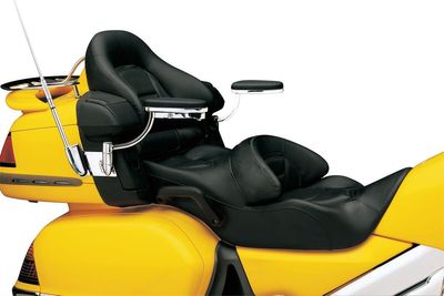 Sadel Kuryakyn passagerare Honda 01-17