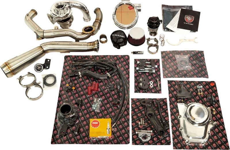 Trimsats Trask Tornado Touring 17-24, Softail 17-24 polerad rostfri