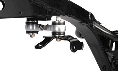 Fästen Custom Cycle Engineering Dyna 04-17