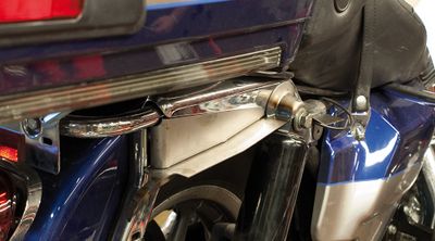 Skärmpanel FLHX Street Glide 06-upp mellan skärm/packväskor, plåtren