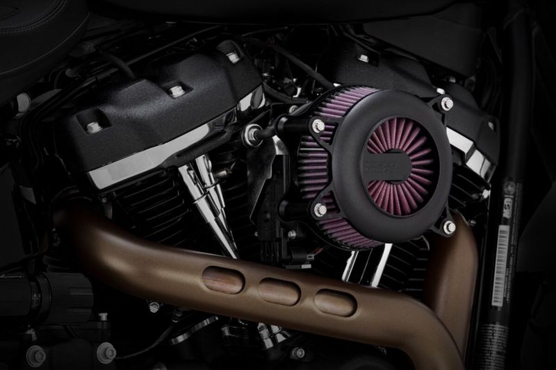 Luftfiltersats Vance & Hines VO2 Rogue struktursvart Softail 18-24