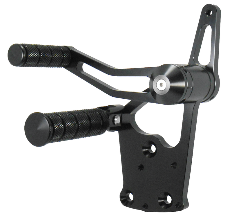 Framflyttade reglage billet svart Softail 00-17