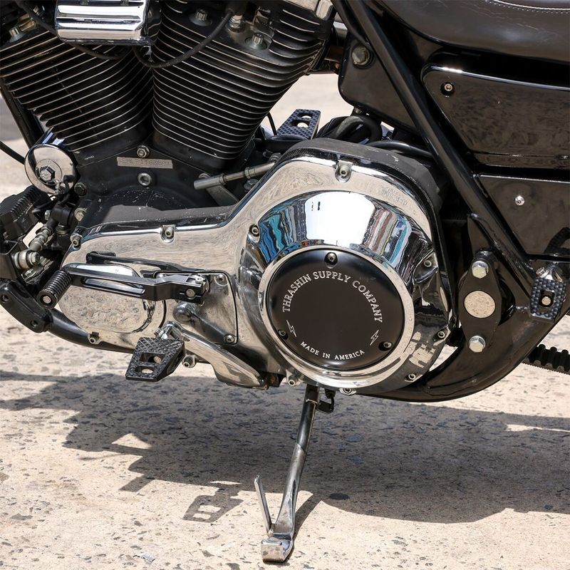 Derbylock Thrashin Supply H-D 70-99 svart/blå