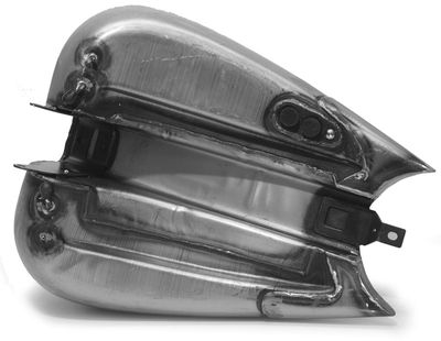 Fatbobtank 2 förl. 5,1 G 00-07 med inspr,1 pc,2 låsb. t/l(19,3 Liter