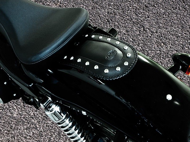 Täcklapp bakskärm Mustang Solo Seat vinyl svart Touring 94-21