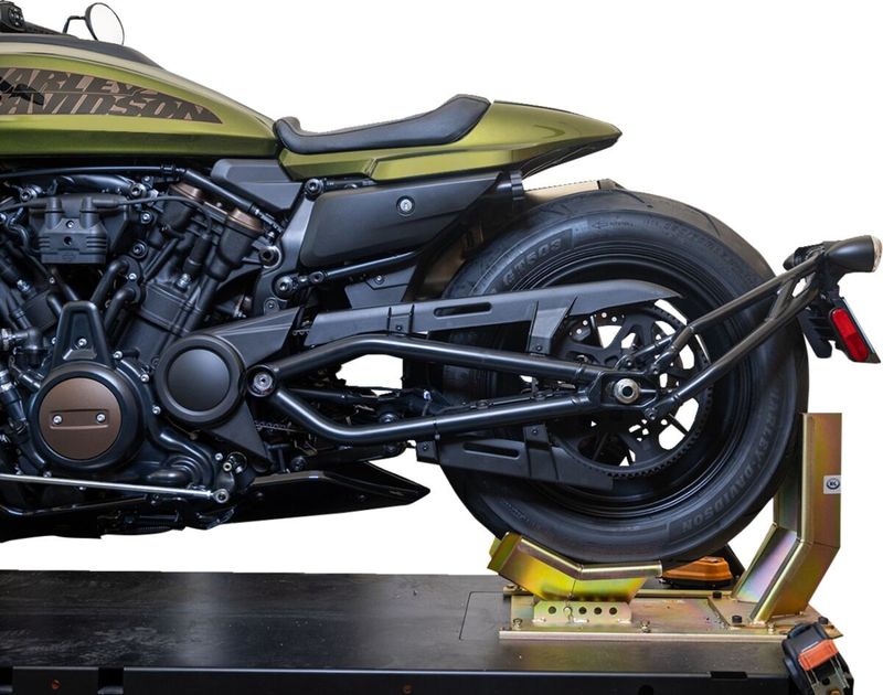 Lyft bak Kodlin 25mm svart RH1250S Sportster S 21-24