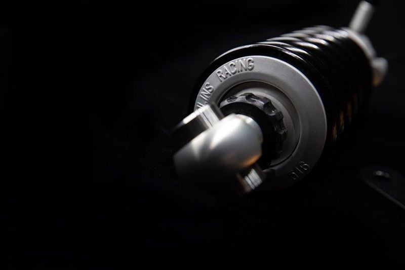 Stötdämpare Öhlins STX 46 Softail 18-24