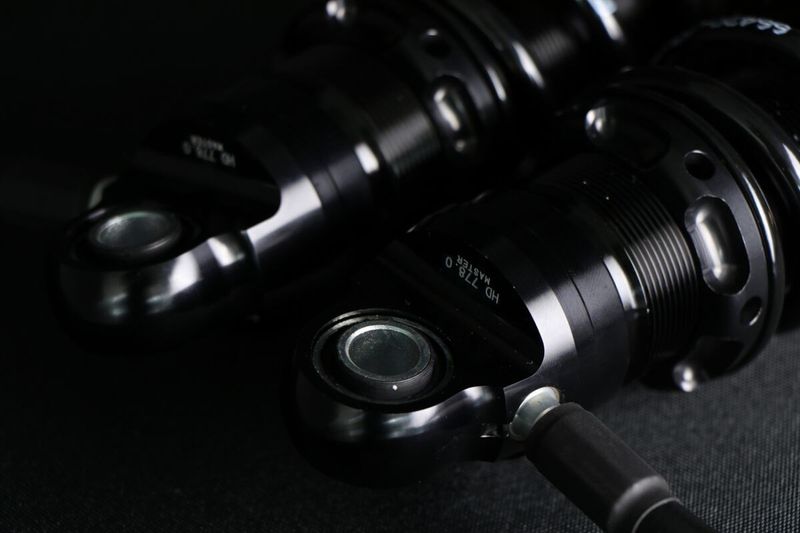 Stötdämpare Öhlins STX36 Blackline Touring 14-upp HD 778