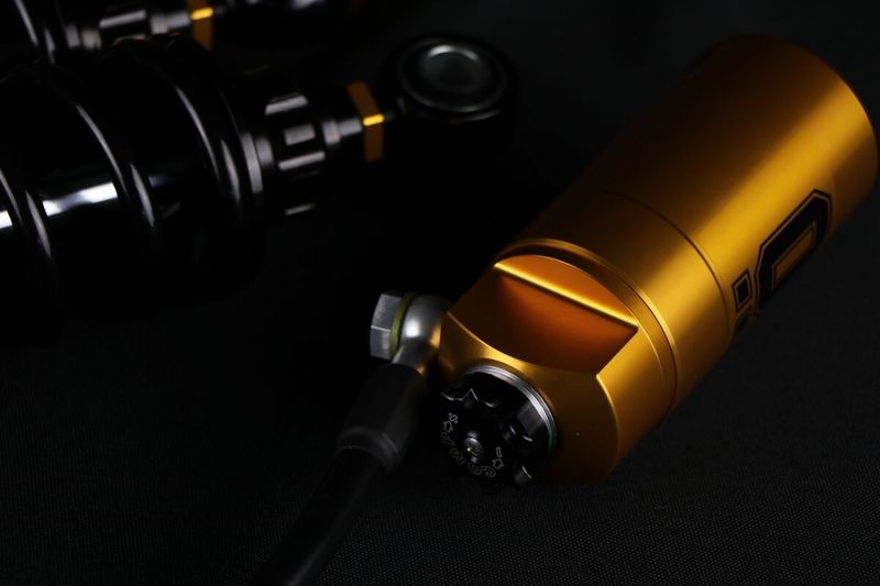 Stötdämpare Öhlins STX36 Blackline Touring 14-upp HD 779