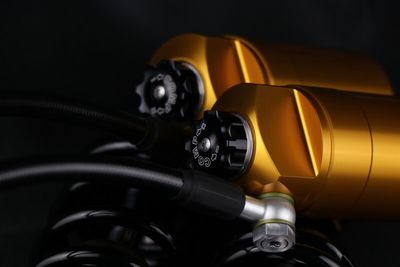 Stötdämpare Öhlins STX36 Blackline Touring 14-upp HD 779