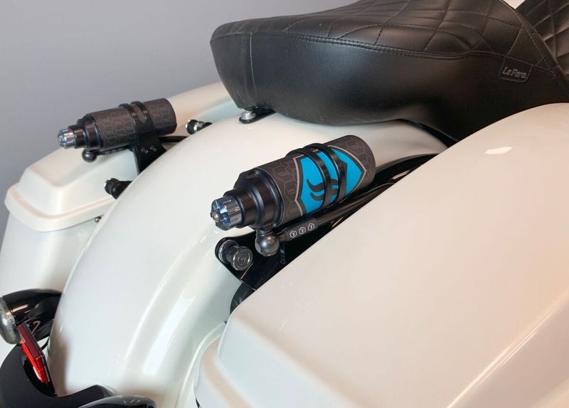 Fäste extern behållare Legend Suspension REVO ARC Touring 09-upp