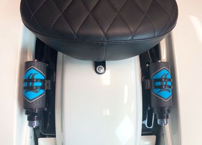 Fäste extern behållare Legend Suspension REVO ARC Touring 09-upp