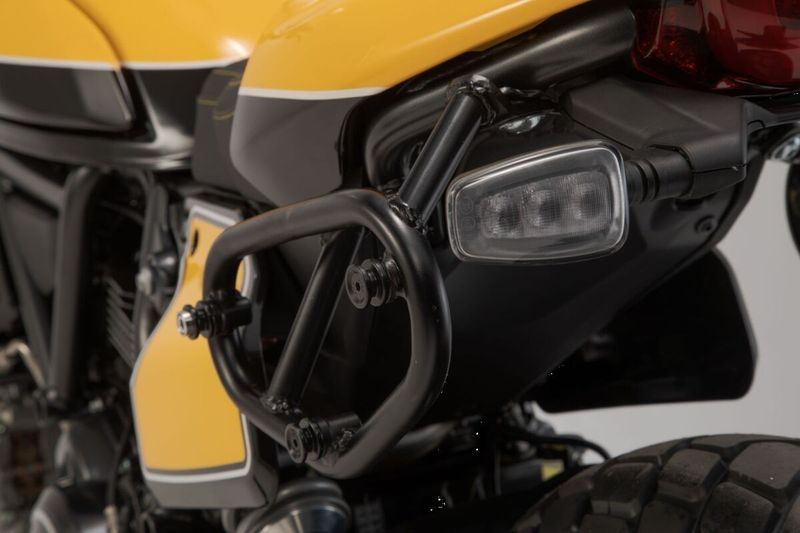 Sidohållare SW-Motech SLC svart vänster Ducati 17-24
