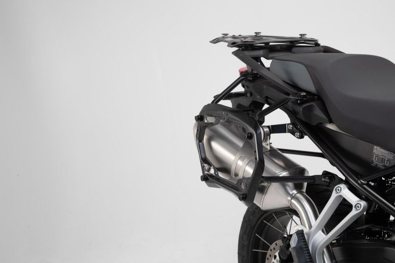 Sidohållare SW-Motech svart Bmw 18-upp