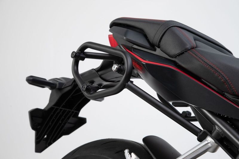 Sidohållare SW-Motech SLC svart höger Honda 19-20