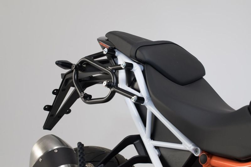 Sidohållare SW-Motech SLC svart höger Ktm SE / SUPER DUKE 1290 R ABS 14-19