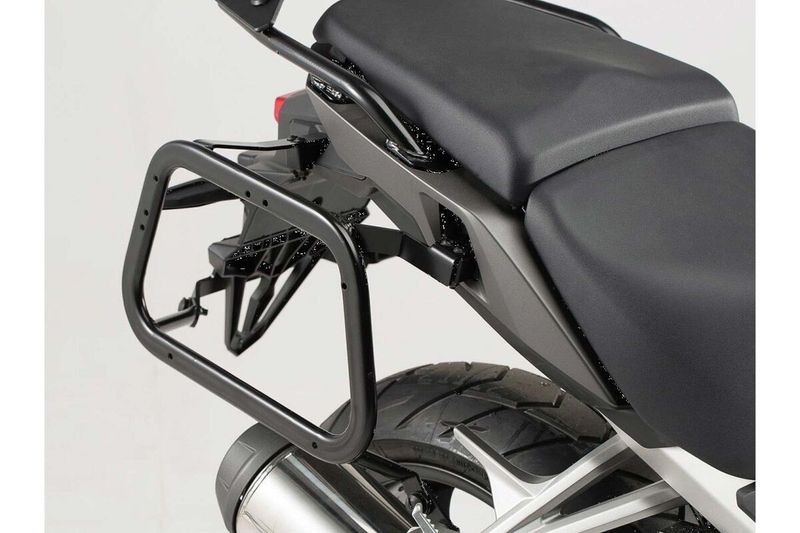 Sidohållare SW-Motech EVO svart Honda Crossrunner 15-20