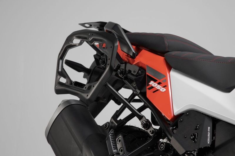 Sidohållare SW-Motech V-strom 1050 svart Suzuki 20-upp