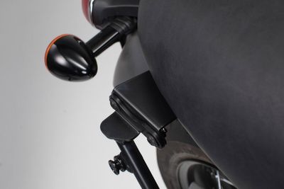 Adapter sidohållare SW-Motech Adpt svart höger Triumph 16-upp