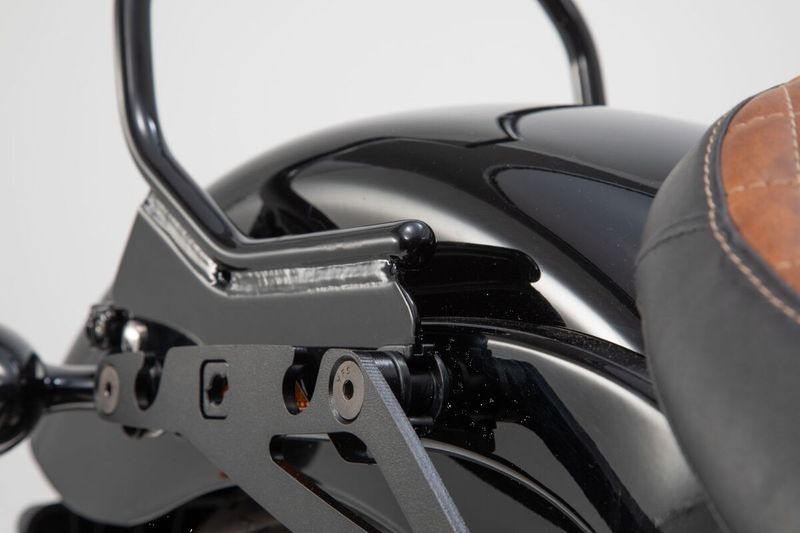 Adapter sidohållare SW-Motech SLH Adpt svart Softail 17-24