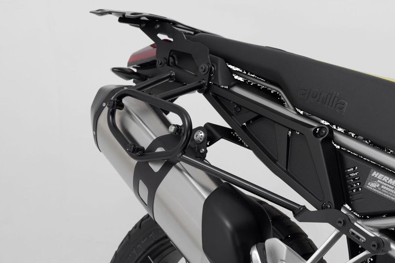Sidohållare SW-Motech SLC svart höger Aprilia Rally / TUAREG 660 ABS 22-upp