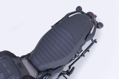 Sidohållare SW-Motech SLC vänster Royal Enfield Hunter 23-upp