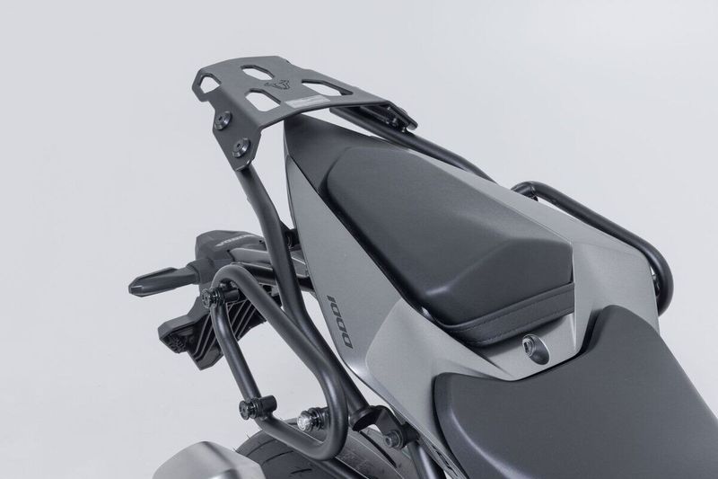 Pakethållare SW-Motech stål Honda Hornet 25-upp