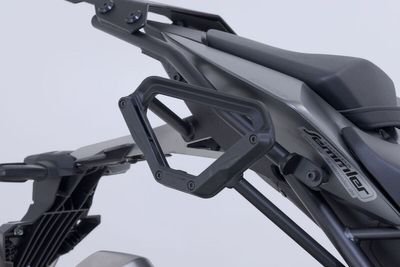 Sidohållare SW-Motech V-LOC höger Honda Hornet 25-upp
