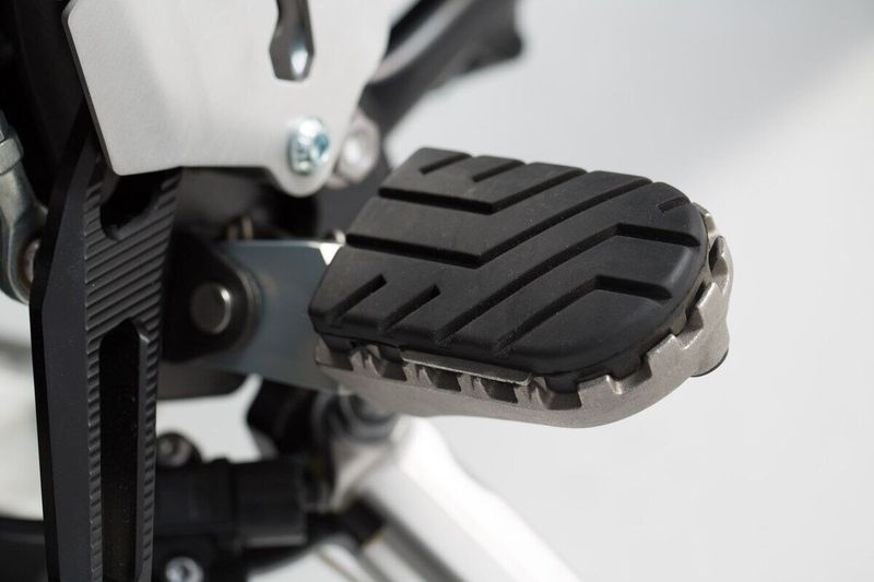Fotstöd SW-Motech Triumph 11-upp