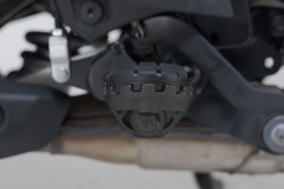 Fotstöd SW-Motech Suzuki V-Strom 23-upp