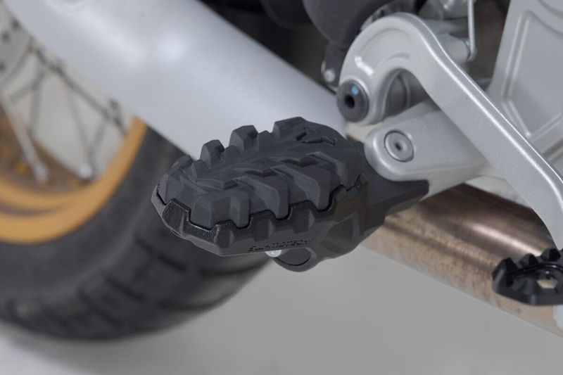 Fotstöd SW-Motech EVO Aprilia Rally / TUAREG 660 ABS 25-upp FRS.13.112.10300/B