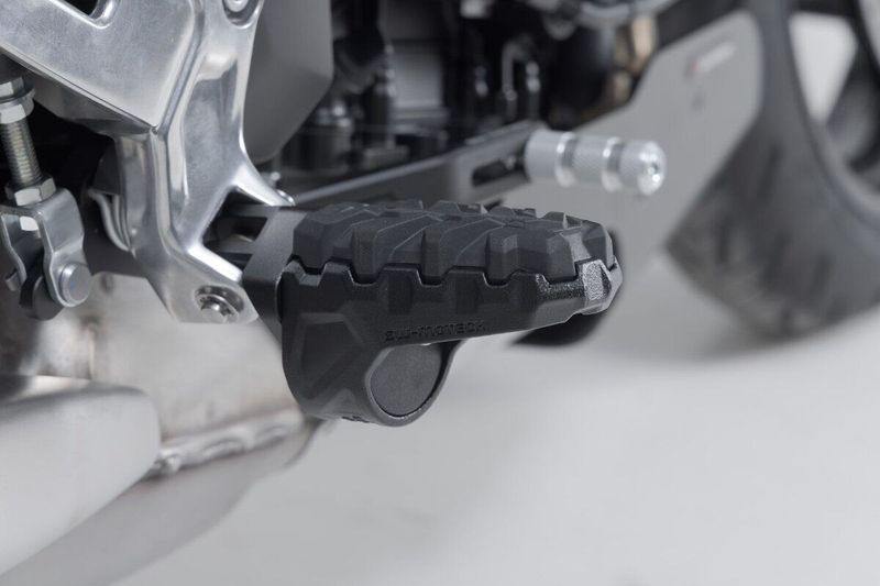 Fotstöd SW-Motech EVO silver Triumph Sport / TIGER SPORT 660 ABS 24-upp