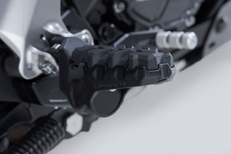 Fotstöd SW-Motech EVO svart Yamaha 24-upp