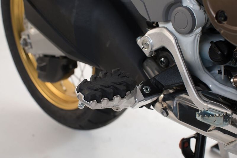 Fotstöd SW-Motech Evolution Honda 18-upp
