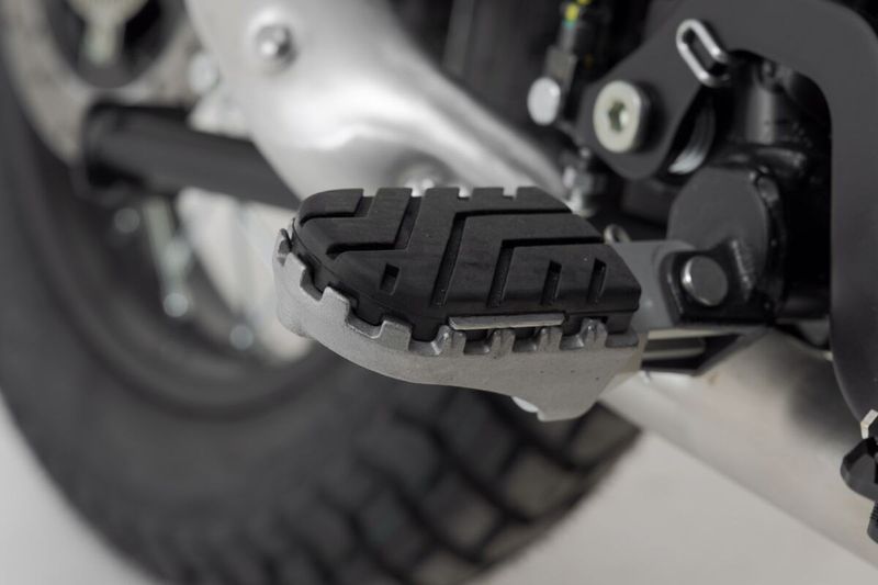 Fotstöd SW-Motech Bmw 14-24, Royal Enfield 21-22