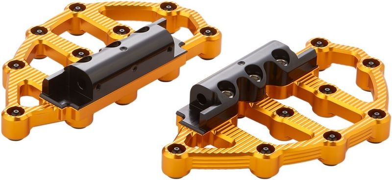 Fotplattor Arlen Ness MX Pas billet H-D 83-24 guld