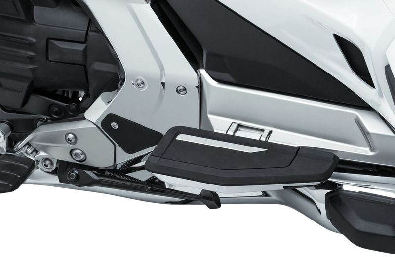 Fotplatta Kuryakyn Omni Passenger Transformer Fboard svart passagerare Honda 18-22