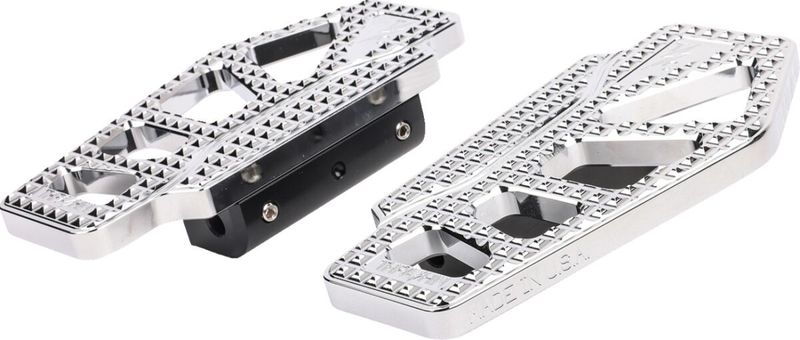 Fotplattor Thrashin Supply Apex passagerare krom H-D 35-upp
