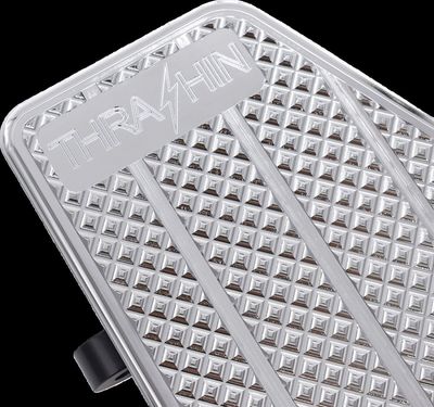 Fotplattor Thrashin Supply passagerare krom förare H-D 36-upp